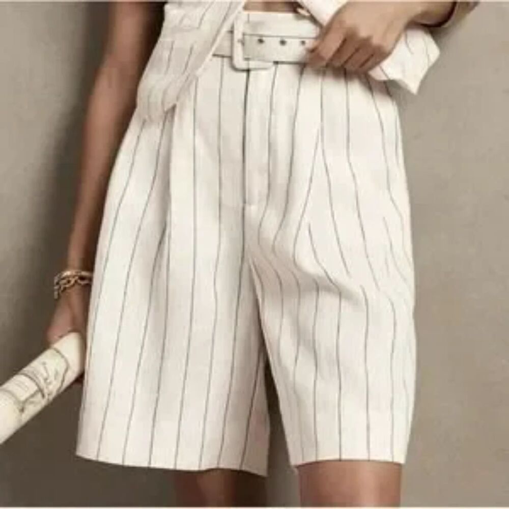 Banana Republic Linen Pinstripe Shorts High Waisted Belted Size 18